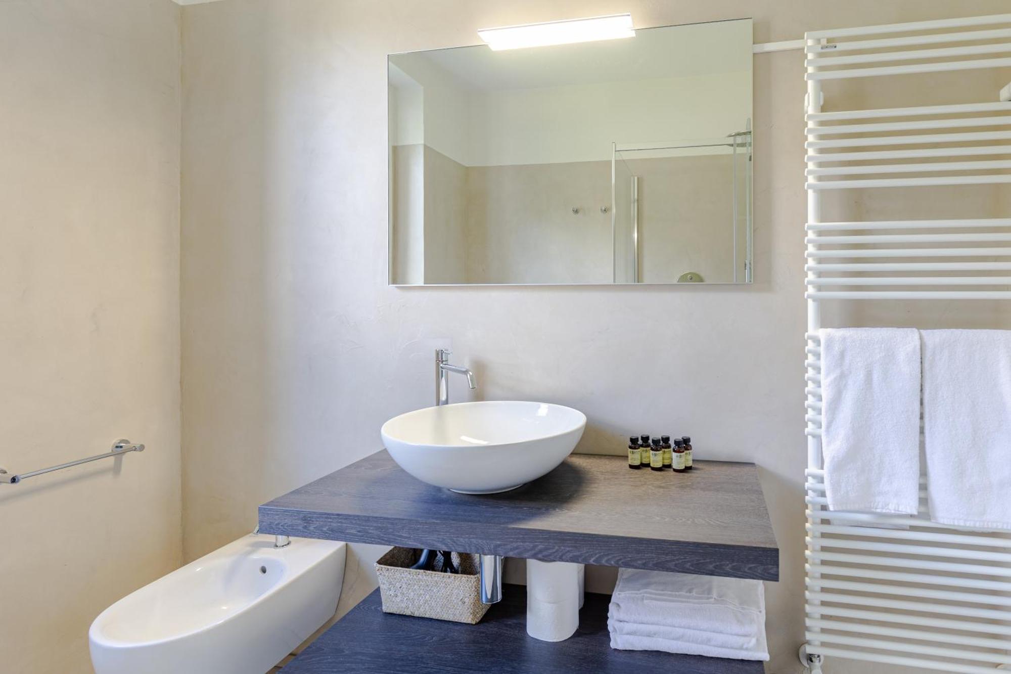 Guggiate - Seta Apartment בלאג'יו מראה חיצוני תמונה